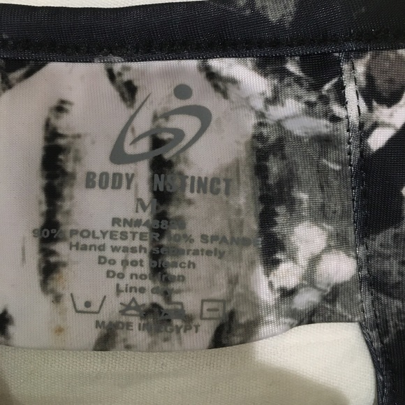 New Body Instincts Sports Bra - Picture 7 of 7